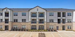 Hudson at Pecan Creek Gallery 13