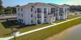 The Flats at East Bay Gallery 8