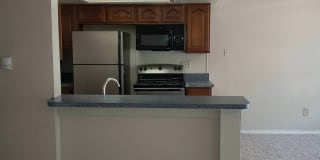 Country Club Condos Gallery 9