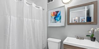 The Incline Apartments and Studios Gallery 9