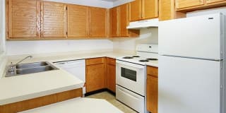 Eastbrook Apartments Gallery 4