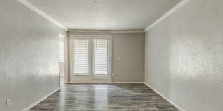 Esplanade by the Lake Gallery 20