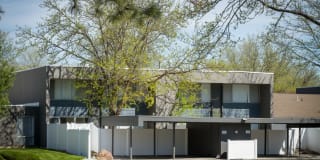 Sandpiper Gallery 18