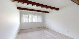 Whitehall Apartments Gallery 6