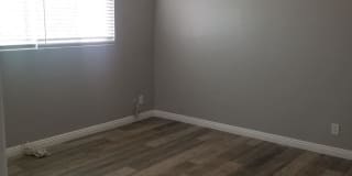 4181 Duquesne Ave Gallery 6