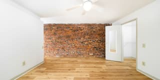 Waterfront Apartments Gallery 45