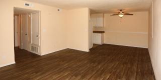 Creekside Place Apartments Gallery 3