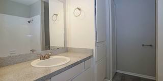 Northeast Hills Apartments Gallery 18