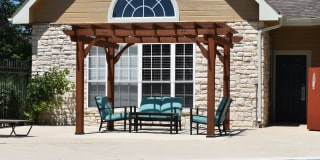 Pinnacle Woods Apartment Homes Gallery 6