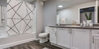 Miramonte and Trovas Apartments Gallery 6