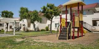 Income Restricted - Villa Robles - Affordable housing Gallery 13