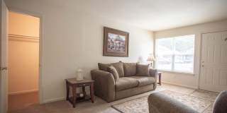 Young's Mill Apartments Gallery 5