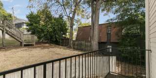 Southside Manor Gallery 17