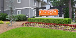 Lacota Apartments Gallery 27