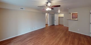 Metro Plex Apartments Gallery 11