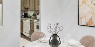 Burnam Woods Apartments Gallery 6