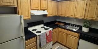 Towne Crest Apartments Gallery 1