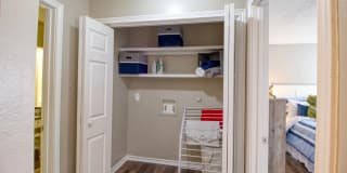 4000 Horizon Hill Gallery 15