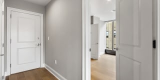 Riverwalk North Gallery 21