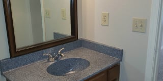 Country Club Condos Gallery 8