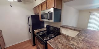 Metro Plex Apartments Gallery 3