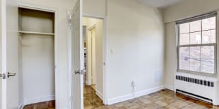 The Roberta Gallery 10