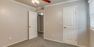 Esplanade by the Lake Gallery 8