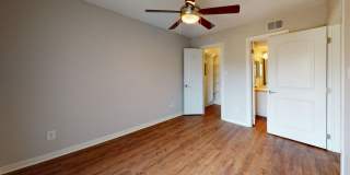Landings at Northpoint Gallery 12