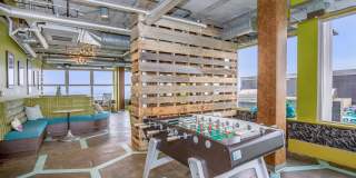 800 Tower City Club Apartments Gallery 26