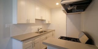 11424-11428 Killion St Gallery 4