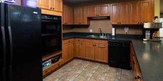 Crestview - Senior Housing Gallery 13