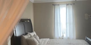 Falls of West Oaks Gallery 1