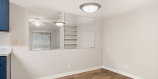 Hampton Place Luxury Apartment Gallery 17