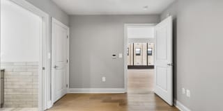 Riverwalk North Gallery 18