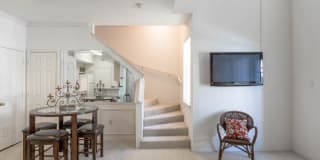 Vail Village Club Apartments Gallery 6