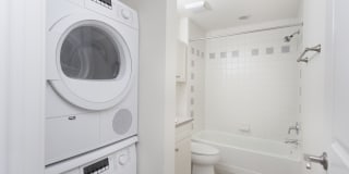 Colonial Apartments Gallery 12