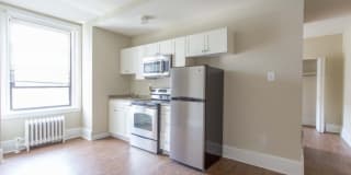 Adelphia House Gallery 6