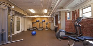 La Reine Apartments Gallery 11