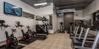 4th and Plum Gallery 9