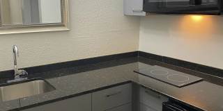 Colonial Drive Gallery 2