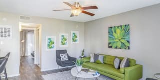 Emerson Square Apartments Gallery 25