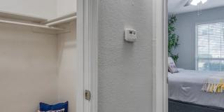 Kingswood Village Apartments Gallery 6
