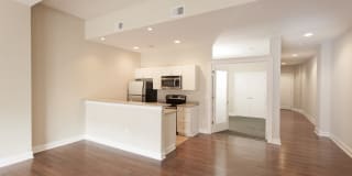 2130 Arch Street Gallery 3