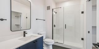 The Lindy Gallery 13