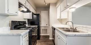 Brookhollow Apartments Gallery 1