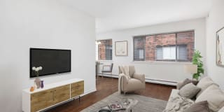 544 West Melrose Gallery 14