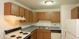 Fox River Bluff Apartments Gallery 25