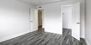 Foothill Place Gallery 21