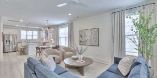 10th & Park Gallery 11