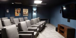 Mansion House Gallery 20